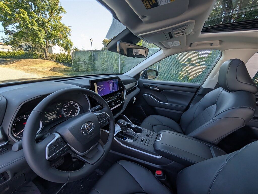 2025 Toyota Highlander XLE Cockeysville MD