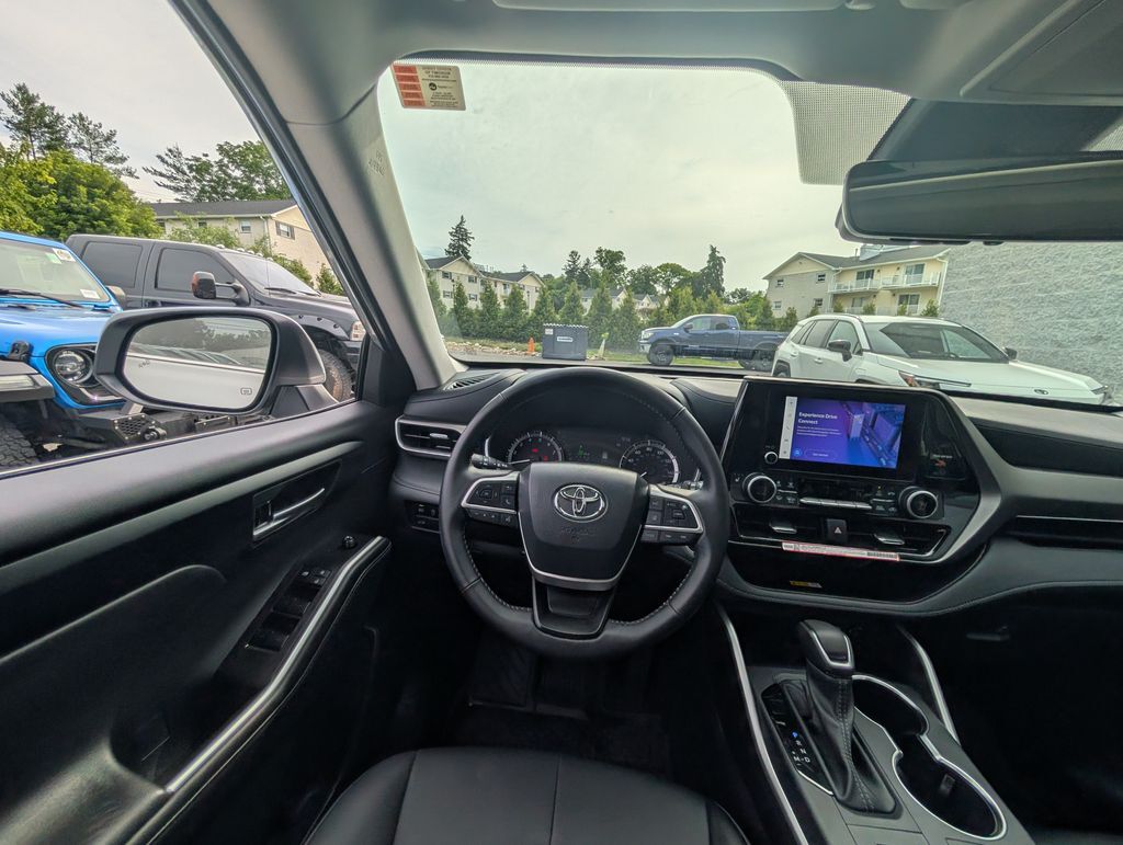 2025 Toyota Highlander XLE Cockeysville MD