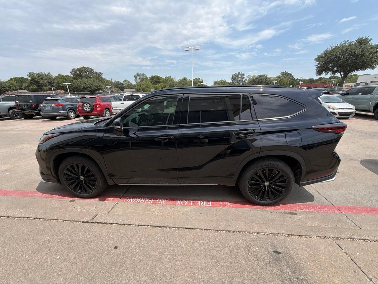 2025 Toyota Highlander XSE Hurst TX