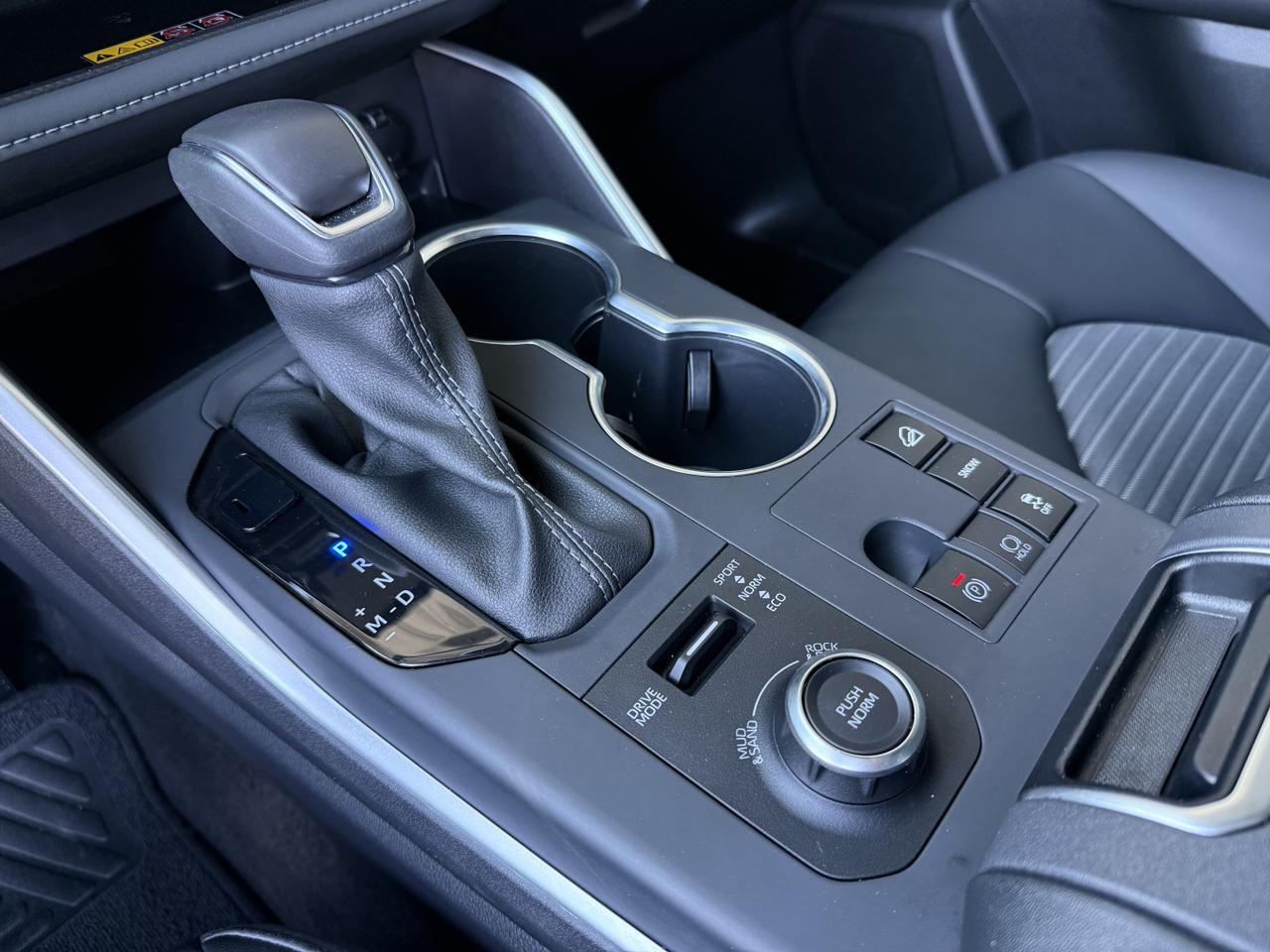 2025 Toyota Highlander XSE Knoxville TN