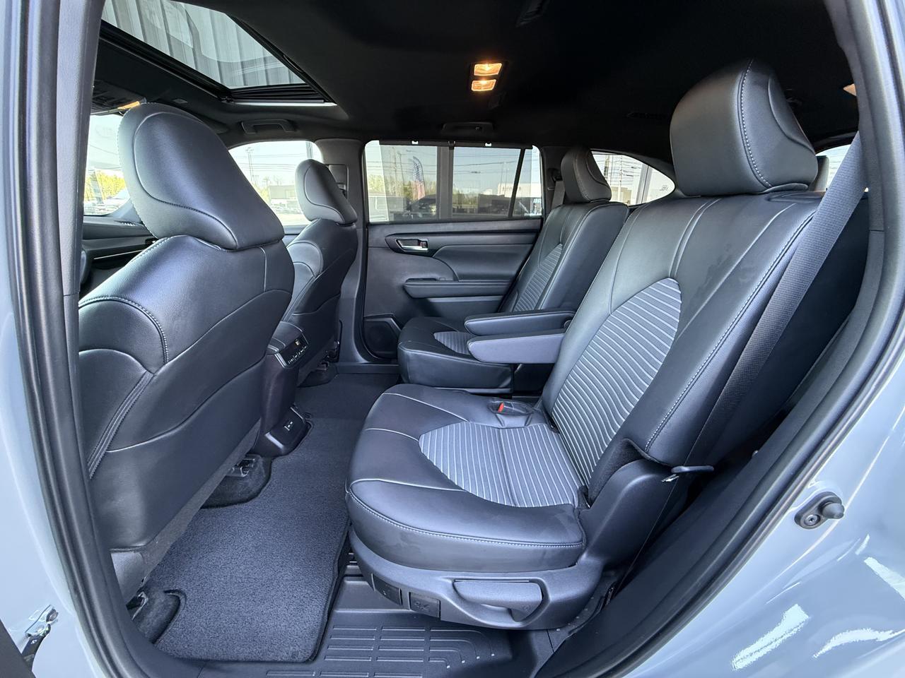 2025 Toyota Highlander XSE Knoxville TN