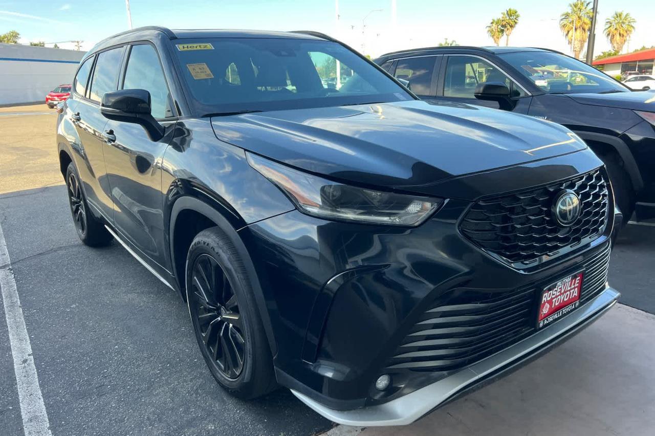 2025 Toyota Highlander XSE