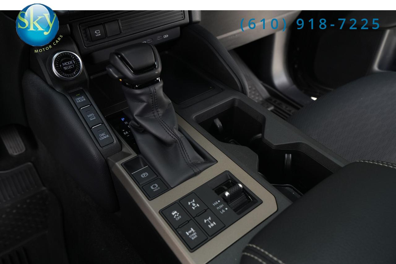 2025 Toyota Land Cruiser 4WD PREMIUM PACKAGE West Chester PA