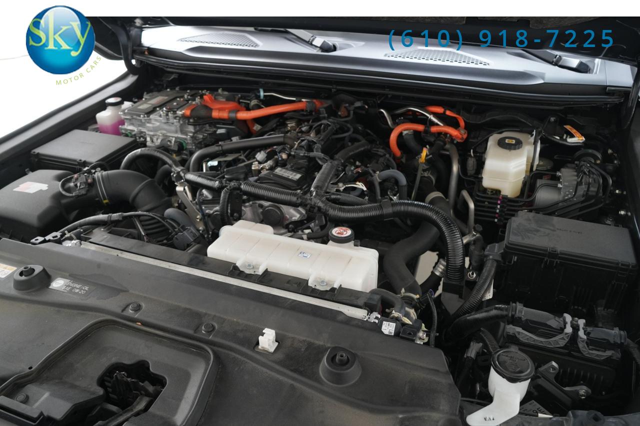 2025 Toyota Land Cruiser 4WD PREMIUM PACKAGE West Chester PA