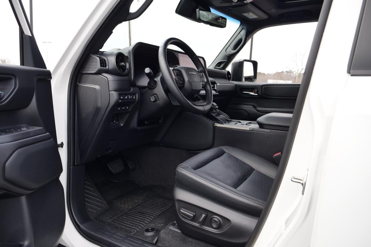 2025 Toyota Land Cruiser 4WD / Premium Package / Tire Upgrade / Cooled Seats! Lincolnton NC