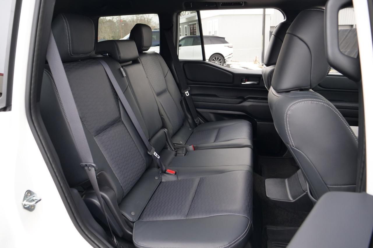 2025 Toyota Land Cruiser 4WD / Premium Package / Tire Upgrade / Cooled Seats! Lincolnton NC