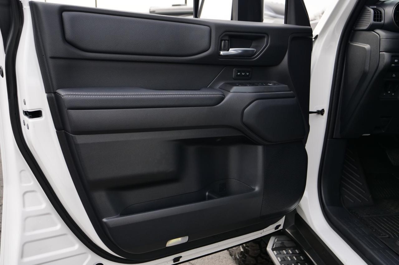 2025 Toyota Land Cruiser 4WD / Premium Package / Tire Upgrade / Cooled Seats! Lincolnton NC