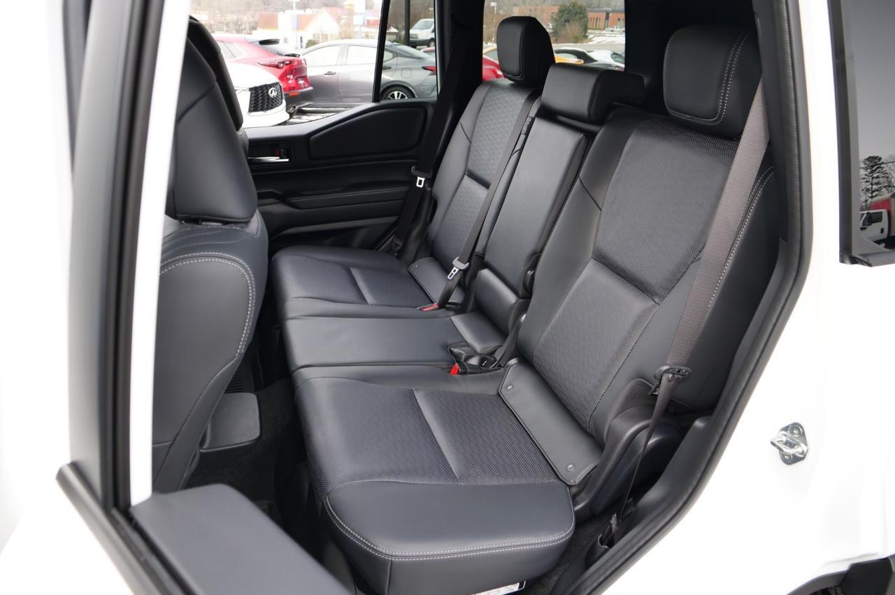 2025 Toyota Land Cruiser 4WD / Premium Package / Tire Upgrade / Cooled Seats! Lincolnton NC