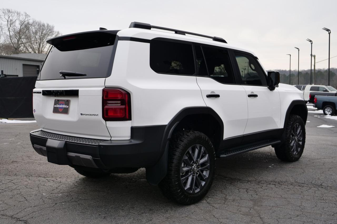 2025 Toyota Land Cruiser 4WD / Premium Package / Tire Upgrade / Cooled Seats! Lincolnton NC