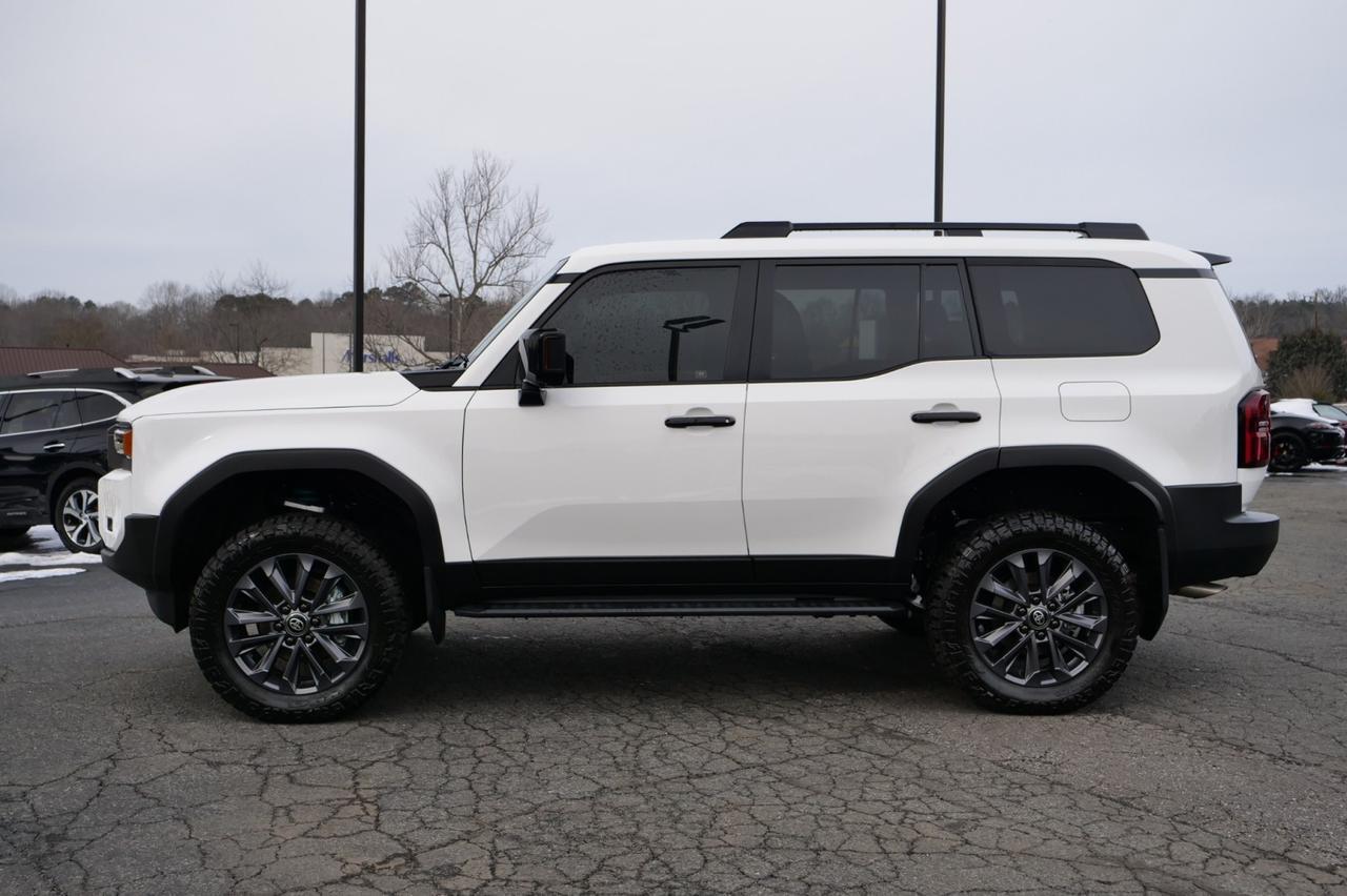 2025 Toyota Land Cruiser 4WD / Premium Package / Tire Upgrade / Cooled Seats! Lincolnton NC