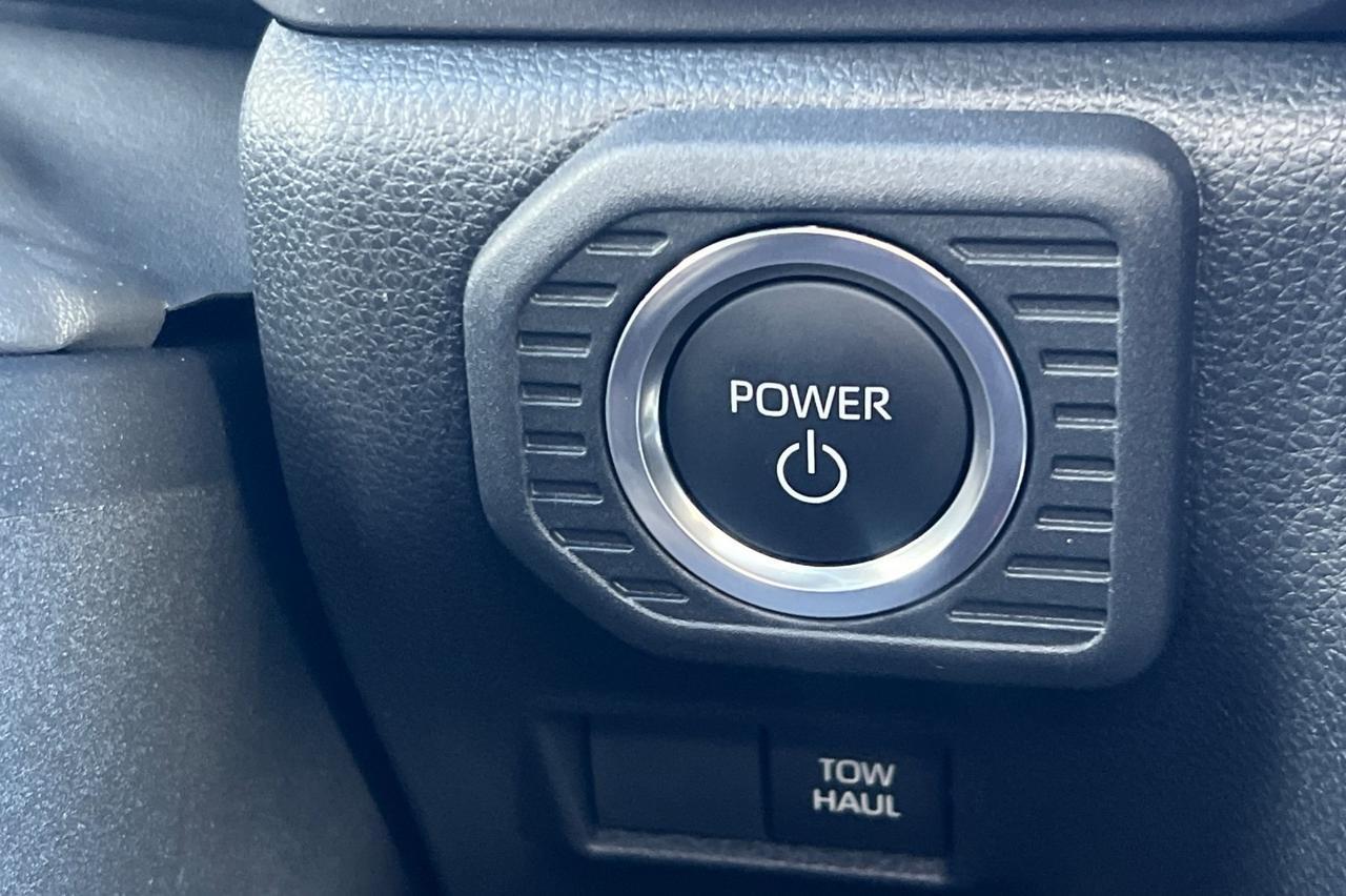 2025 Toyota Land Cruiser Base Ontario OR
