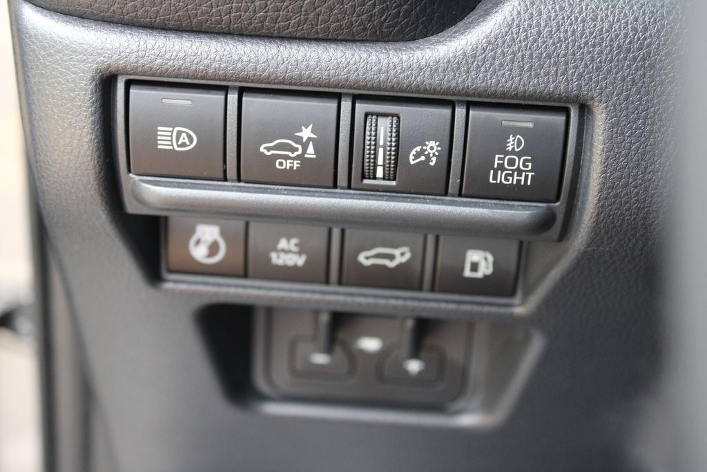 2025 Toyota Land Cruiser Base Cockeysville MD
