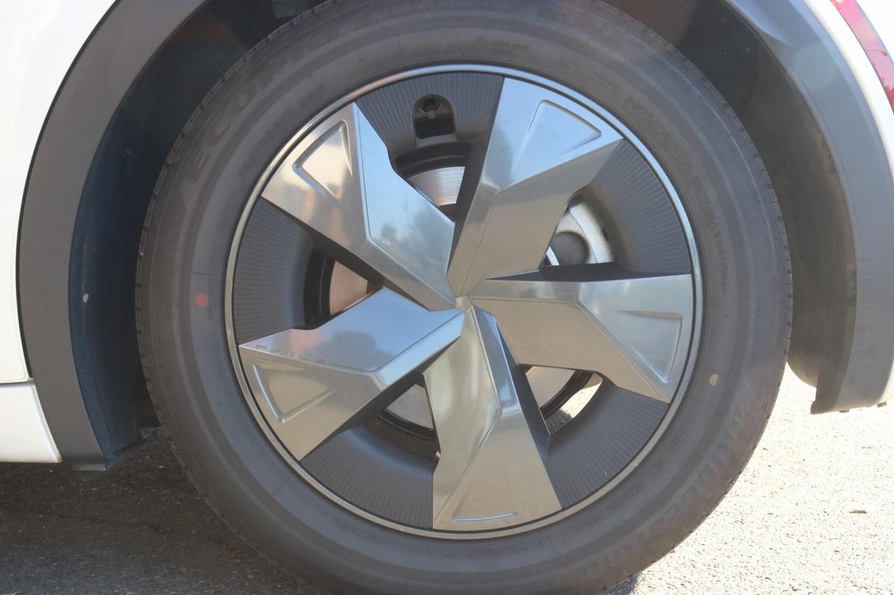 2025 Toyota Prius LE Fredericksburg VA
