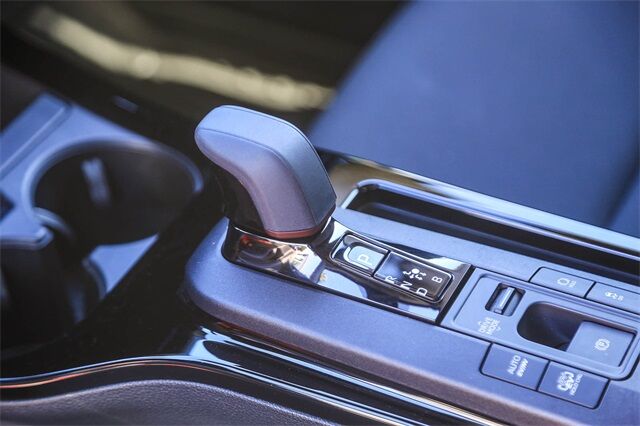 2025 Toyota Prius Plug-In Hybrid SE Glendale CA