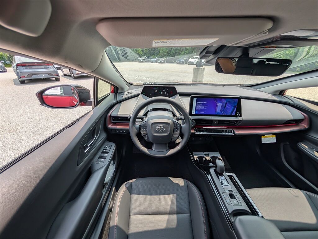 2025 Toyota Prius Plug-in