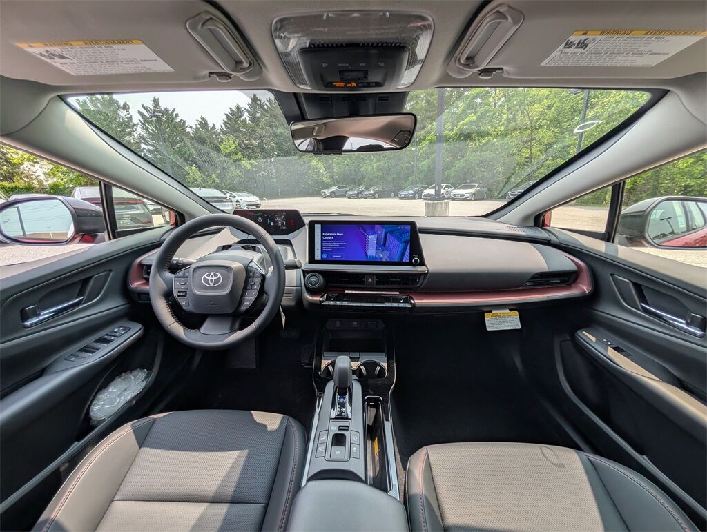 2025 Toyota Prius Plug-in