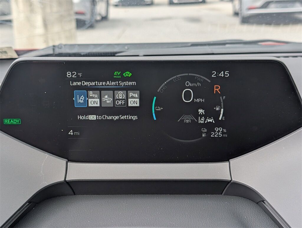2025 Toyota Prius Plug-in