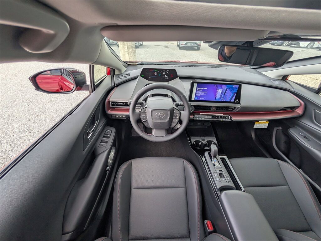 2025 Toyota Prius Plug-in
