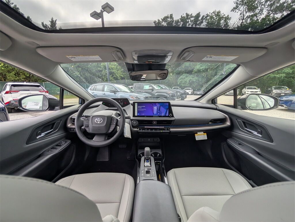 2025 Toyota Prius XLE
