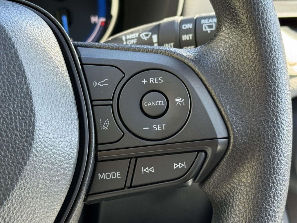 2025 Toyota RAV4 Hybrid Hybrid XLE Fredericksburg VA