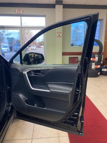 2025 Toyota RAV4 Hybrid LE Charlotte NC