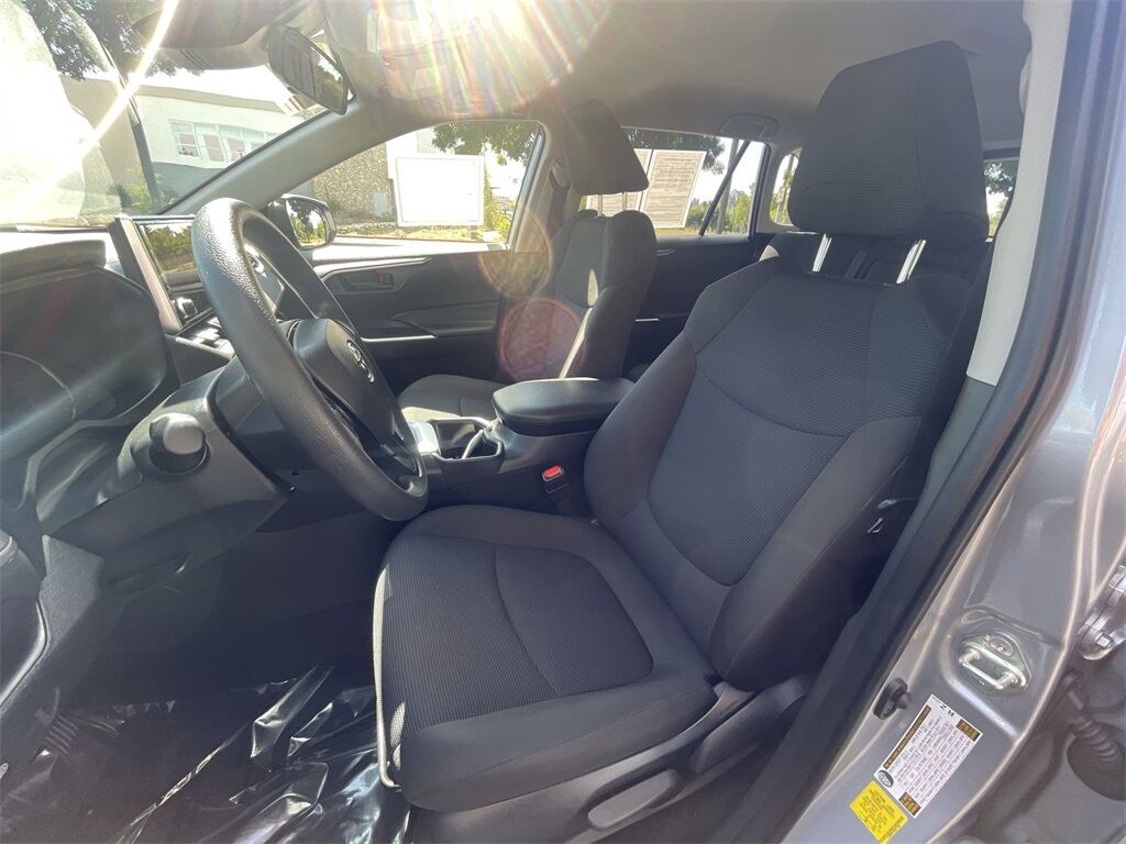 2025 Toyota RAV4 Hybrid LE Petaluma CA