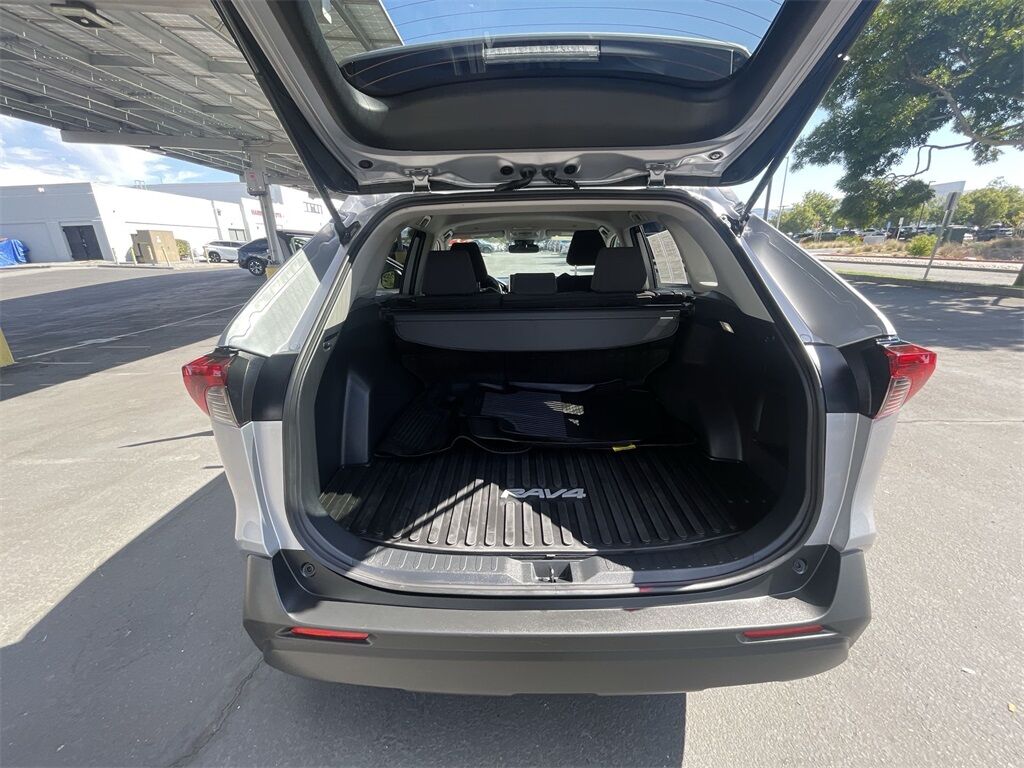 2025 Toyota RAV4 Hybrid LE Petaluma CA