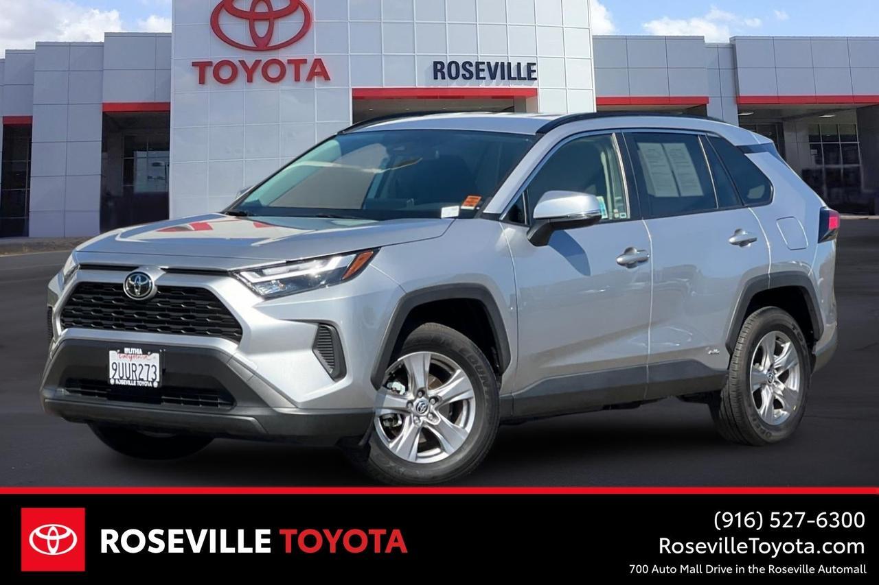 2025 Toyota RAV4 Hybrid LE