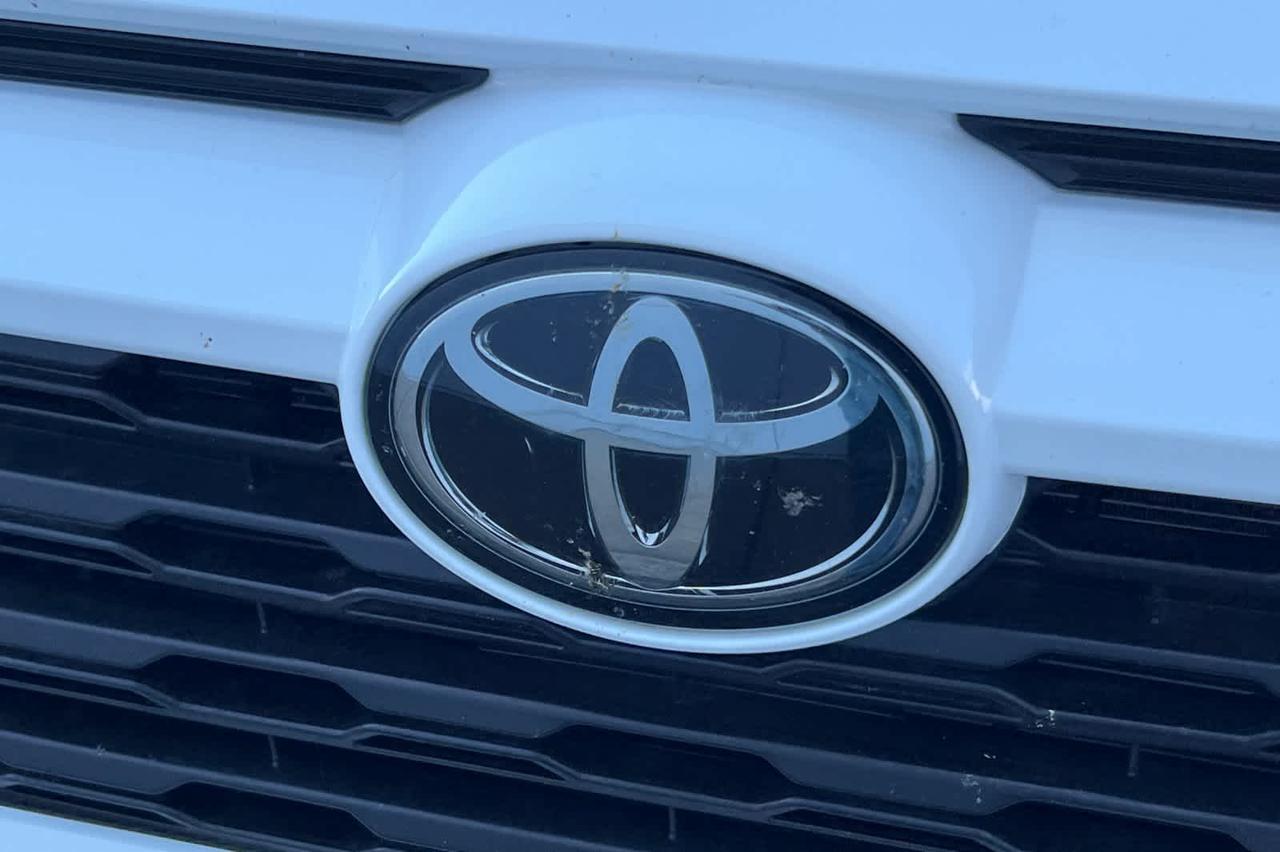 2025 Toyota RAV4 Hybrid LE Roseville CA