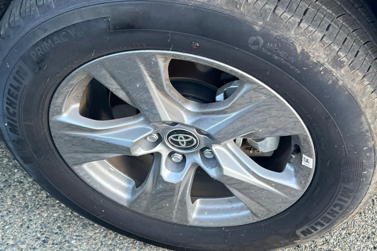 2025 Toyota RAV4 Hybrid LE Roseville CA