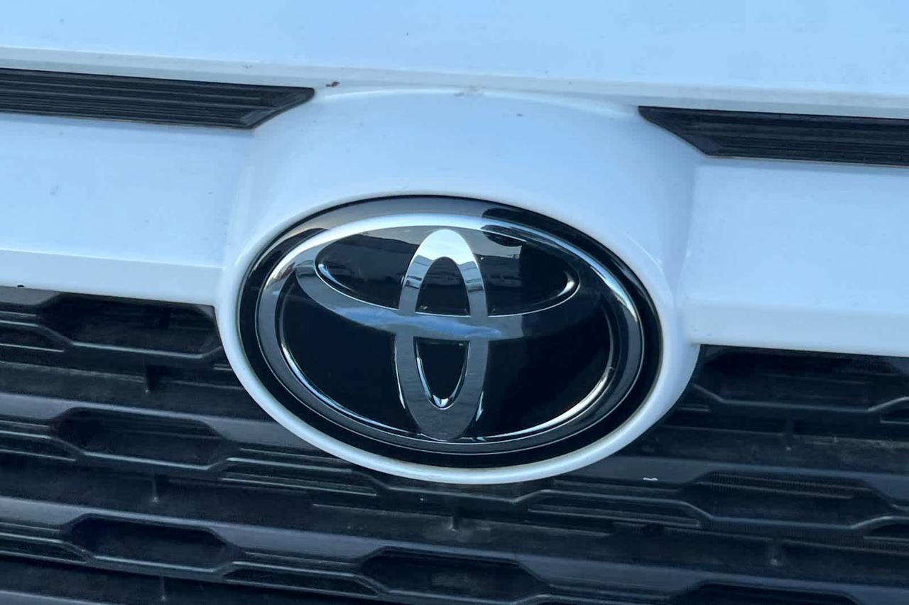 2025 Toyota RAV4 Hybrid LE Roseville CA