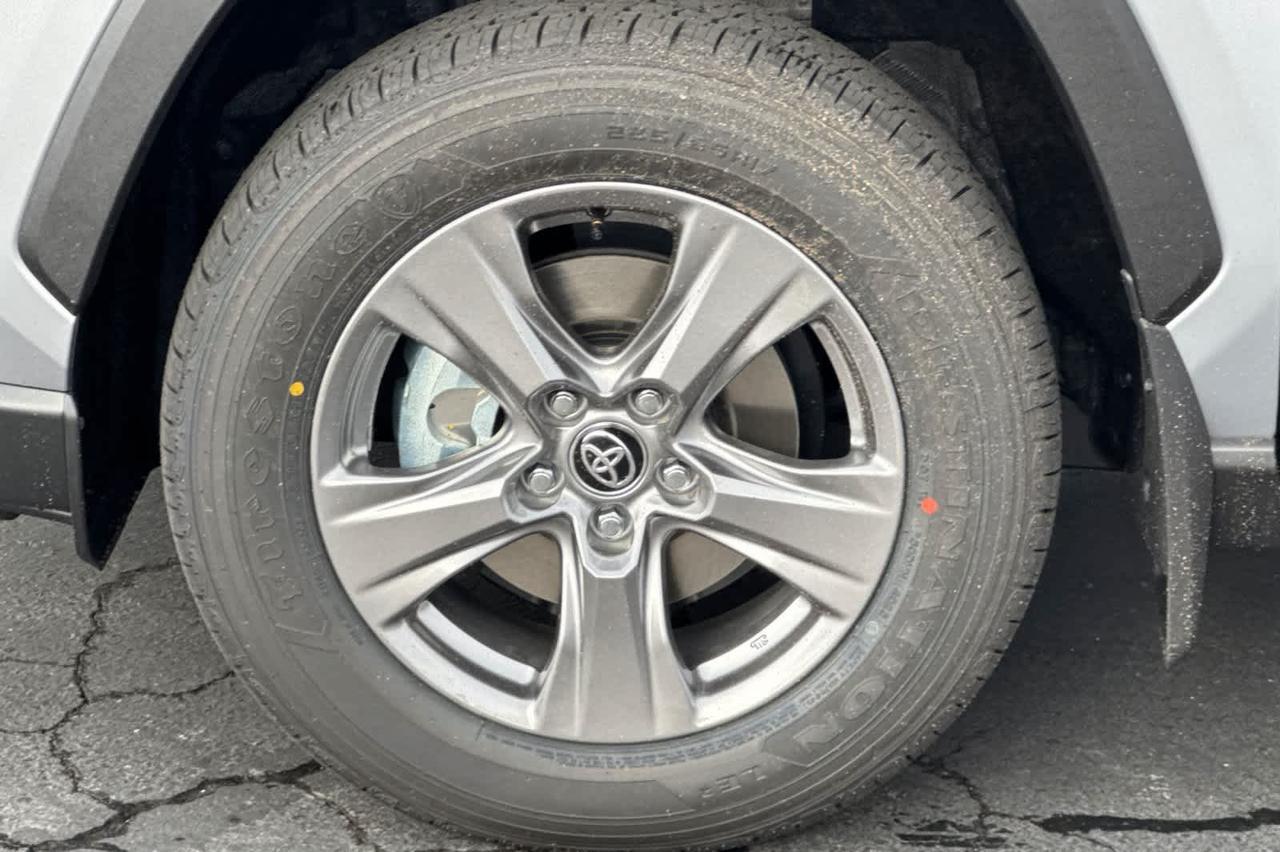 2025 Toyota RAV4 Hybrid LE Roseville CA