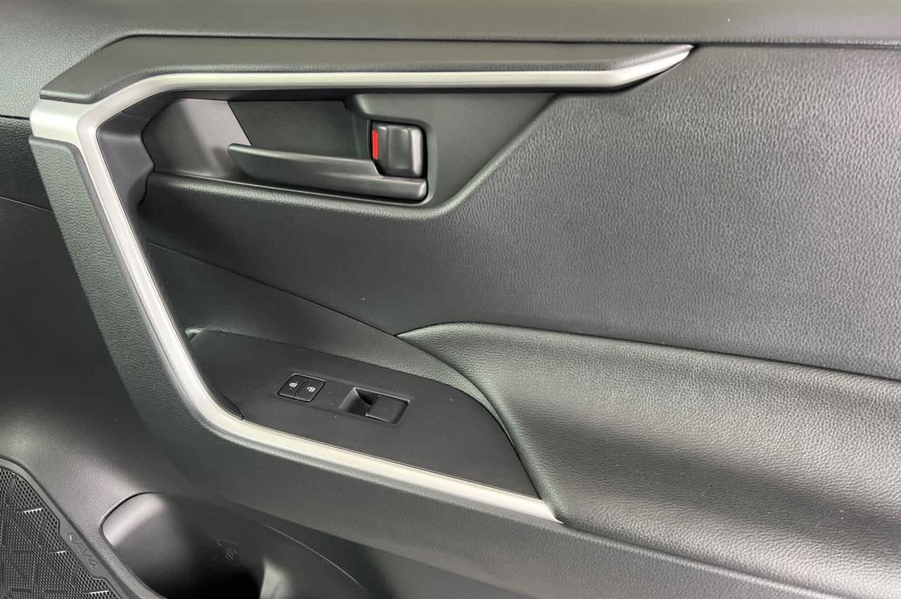 2025 Toyota RAV4 Hybrid LE Roseville CA