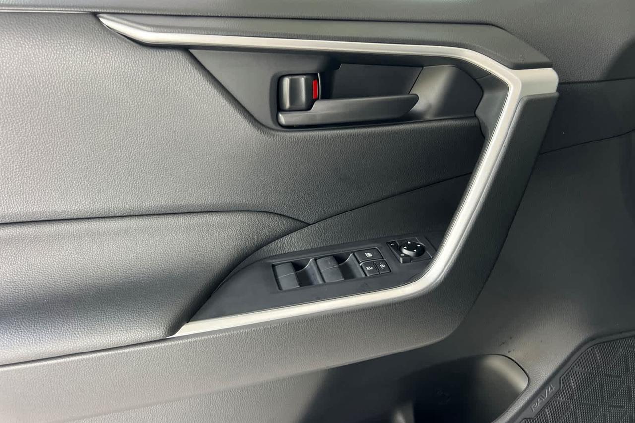 2025 Toyota RAV4 Hybrid LE Roseville CA