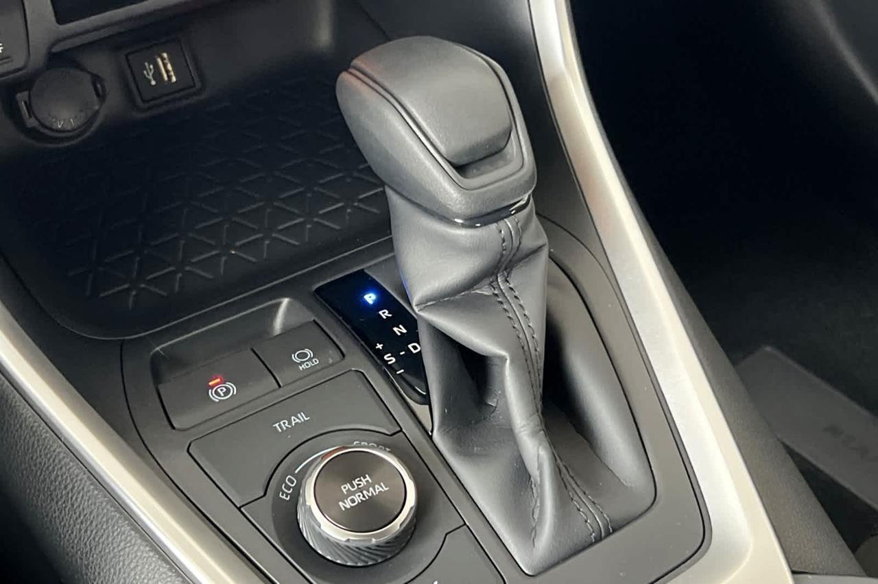 2025 Toyota RAV4 Hybrid LE Roseville CA