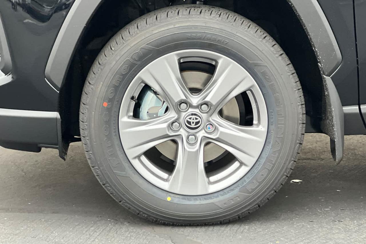 2025 Toyota RAV4 Hybrid LE Roseville CA