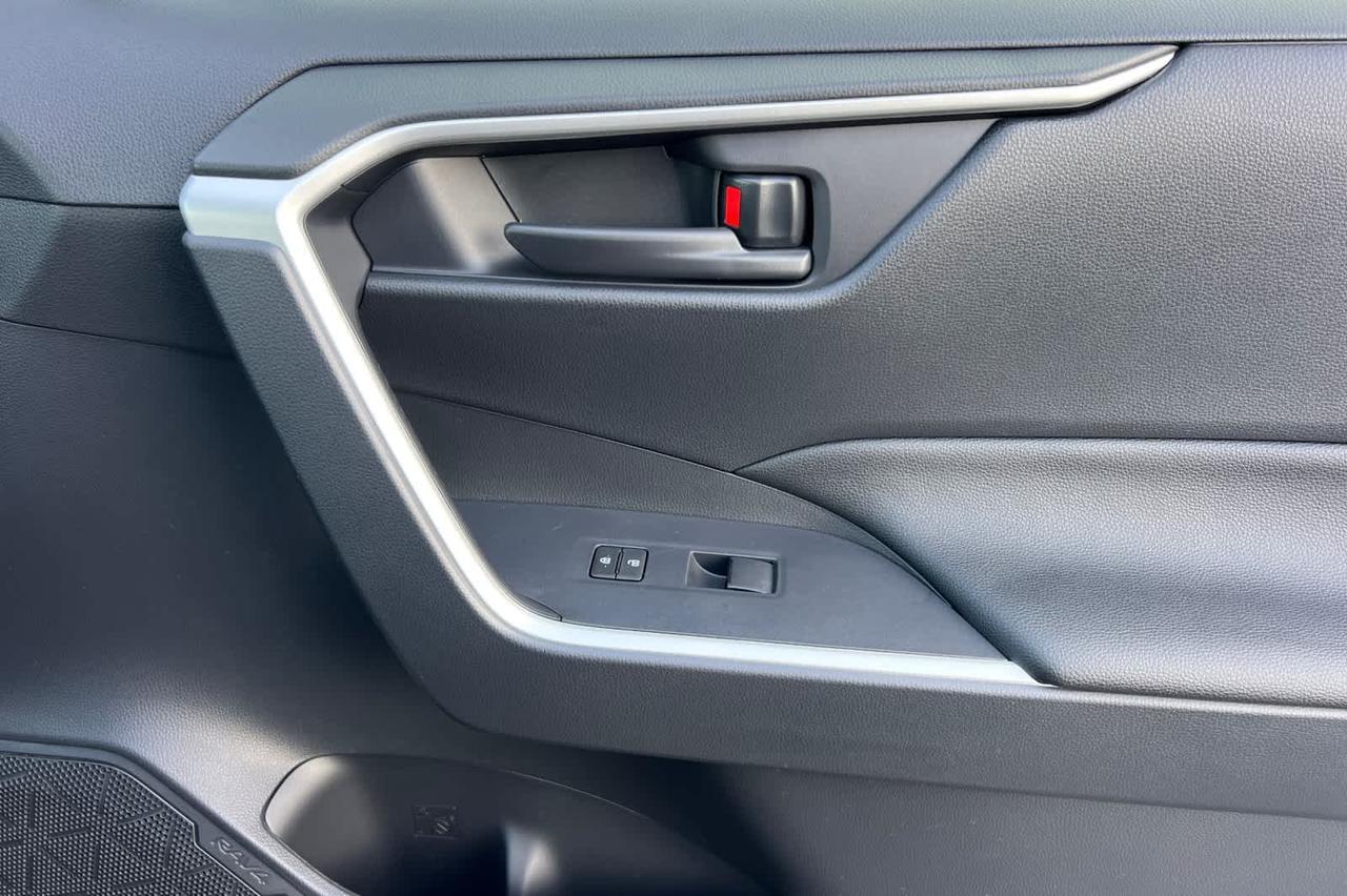 2025 Toyota RAV4 Hybrid LE Roseville CA