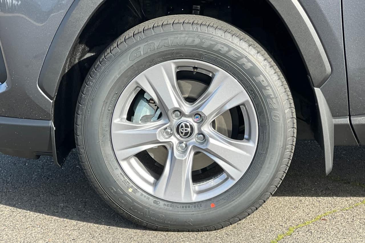 2025 Toyota RAV4 Hybrid LE Roseville CA