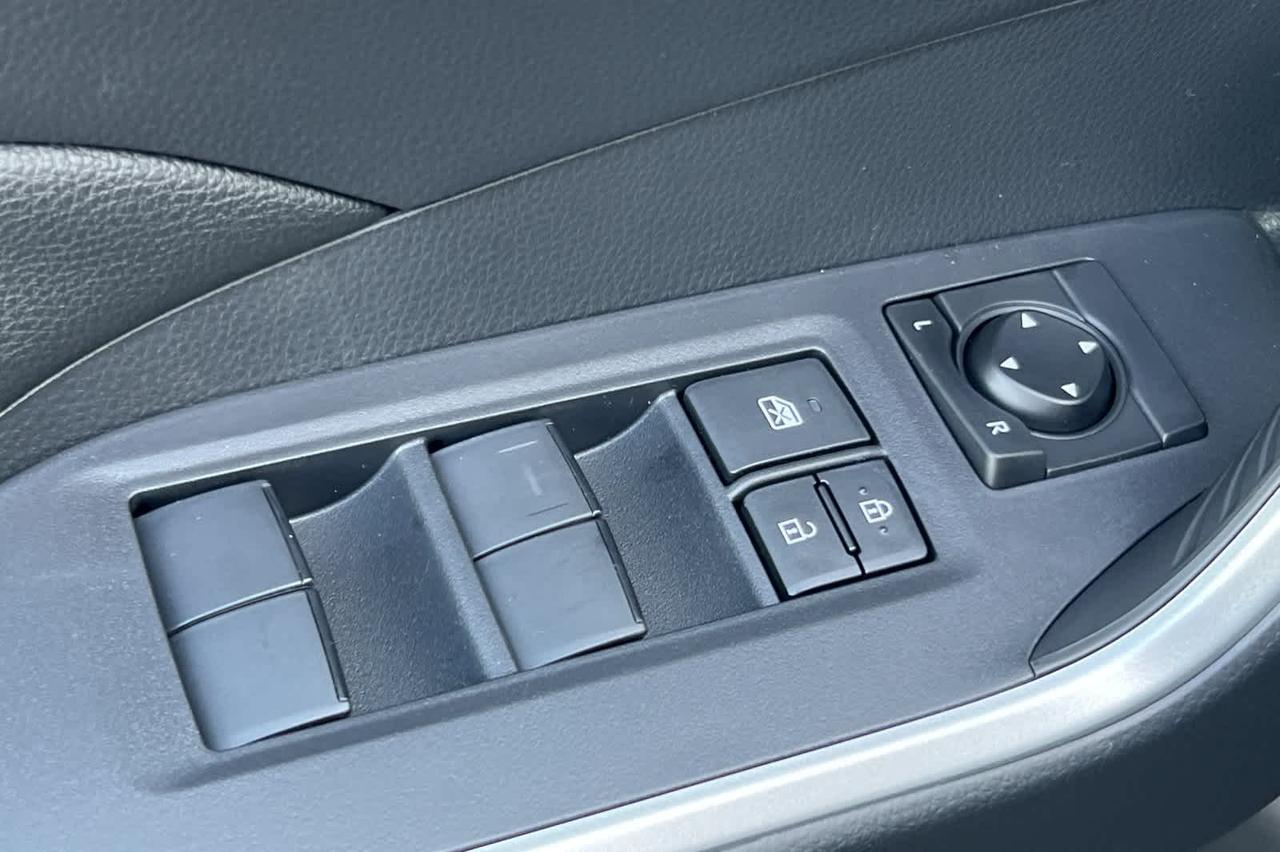 2025 Toyota RAV4 Hybrid LE Roseville CA