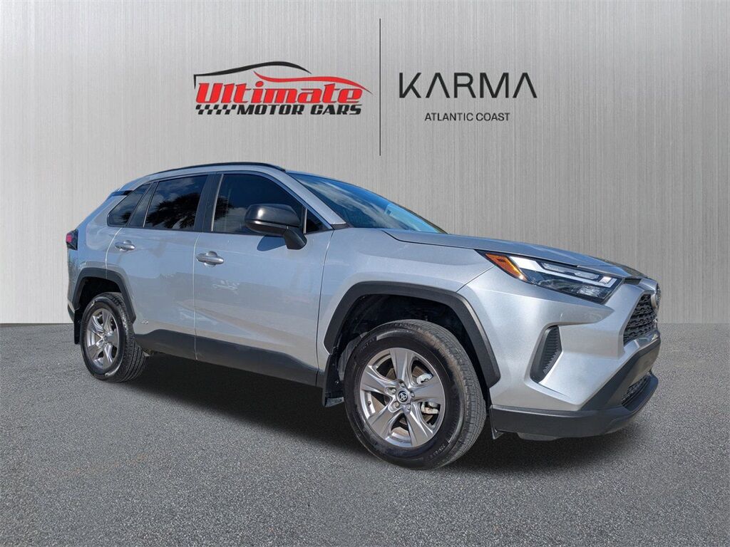 2025 Toyota RAV4 Hybrid LE