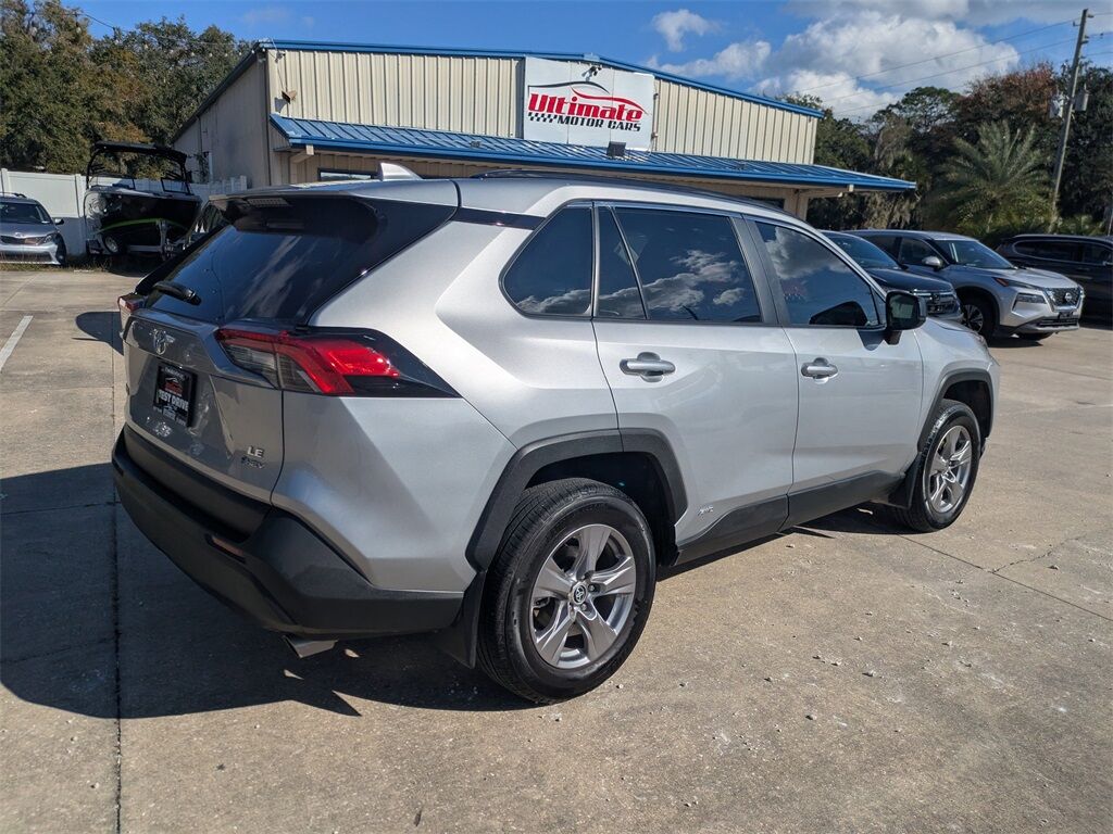 2025 Toyota RAV4 Hybrid LE