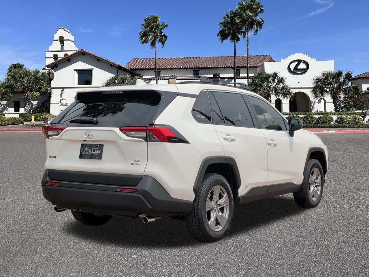 2025 Toyota RAV4 Hybrid LE