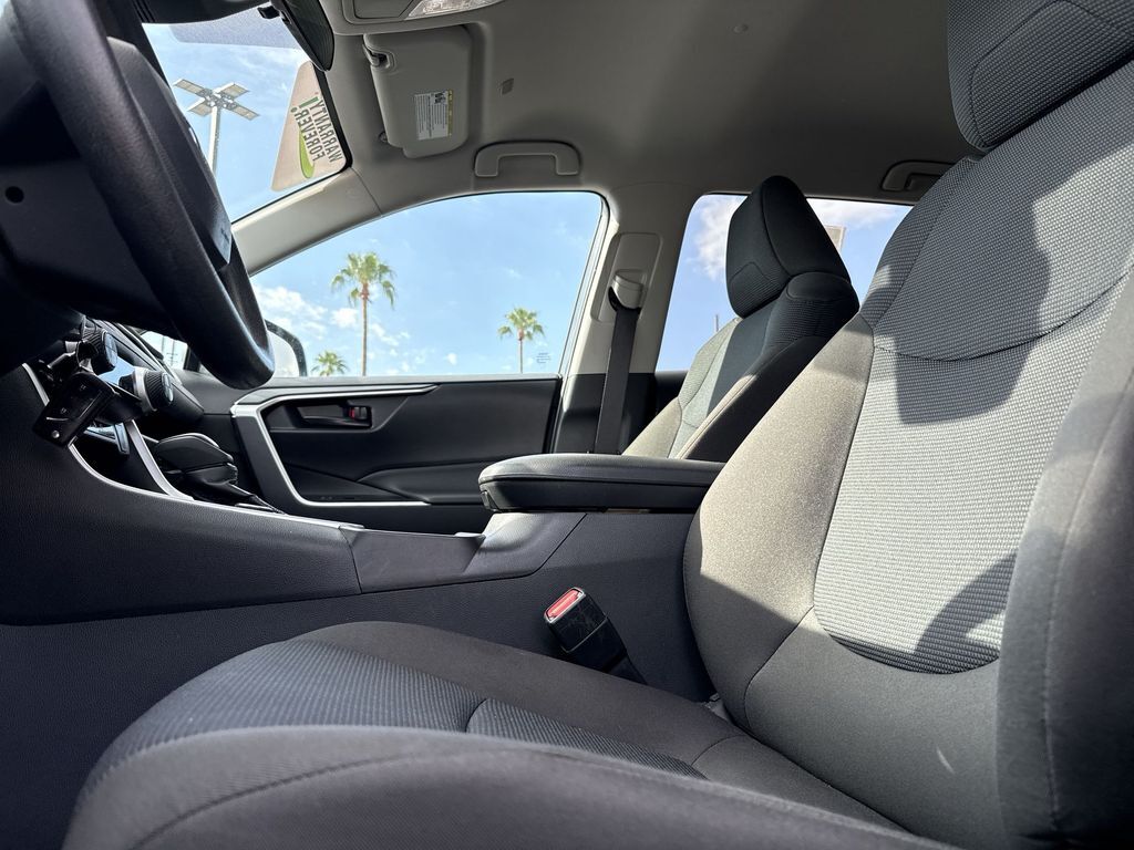 2025 Toyota RAV4 Hybrid LE Tucson AZ