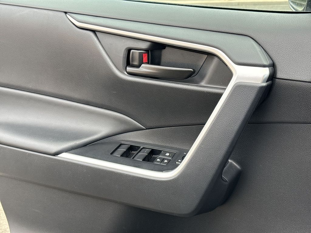 2025 Toyota RAV4 Hybrid LE Tucson AZ