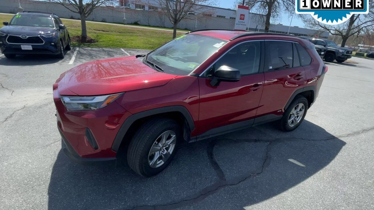 2025 Toyota RAV4 Hybrid LE White River Junction VT