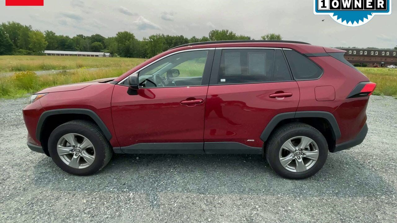 2025 Toyota RAV4 Hybrid LE White River Junction VT