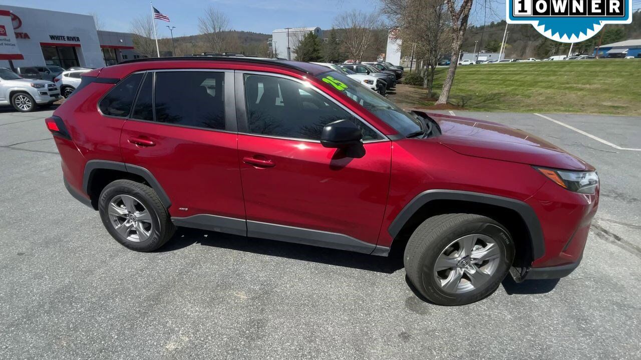 2025 Toyota RAV4 Hybrid LE White River Junction VT