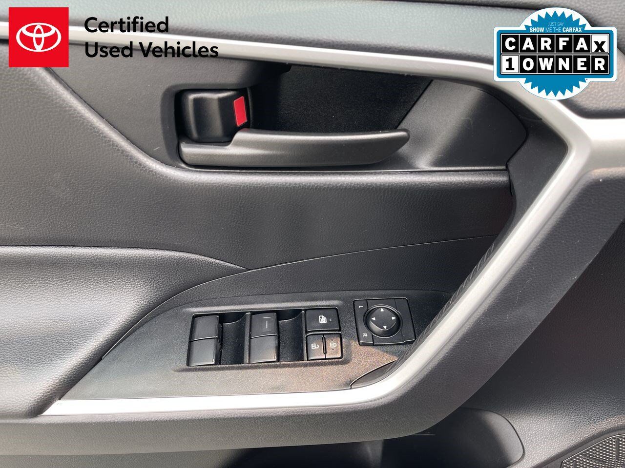 2025 Toyota RAV4 Hybrid LE White River Junction VT