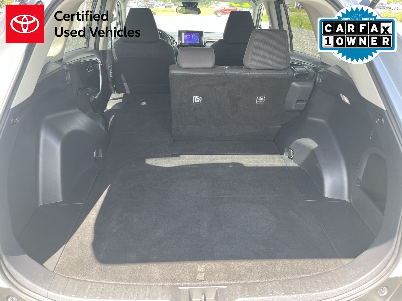 2025 Toyota RAV4 Hybrid LE White River Junction VT