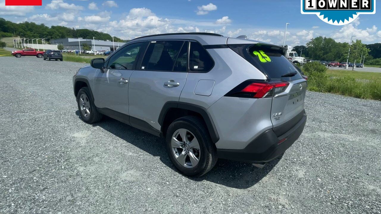2025 Toyota RAV4 Hybrid LE White River Junction VT